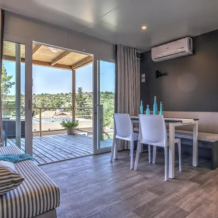 Mobile Home Luka Plaza Slanica, Murter Exterior foto